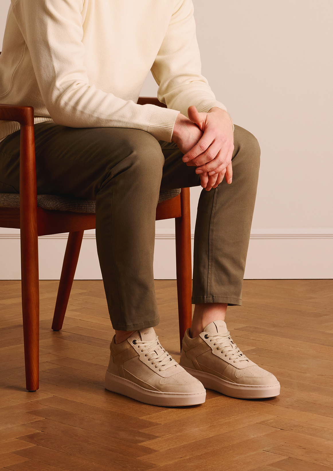Beige nubuck sneakers