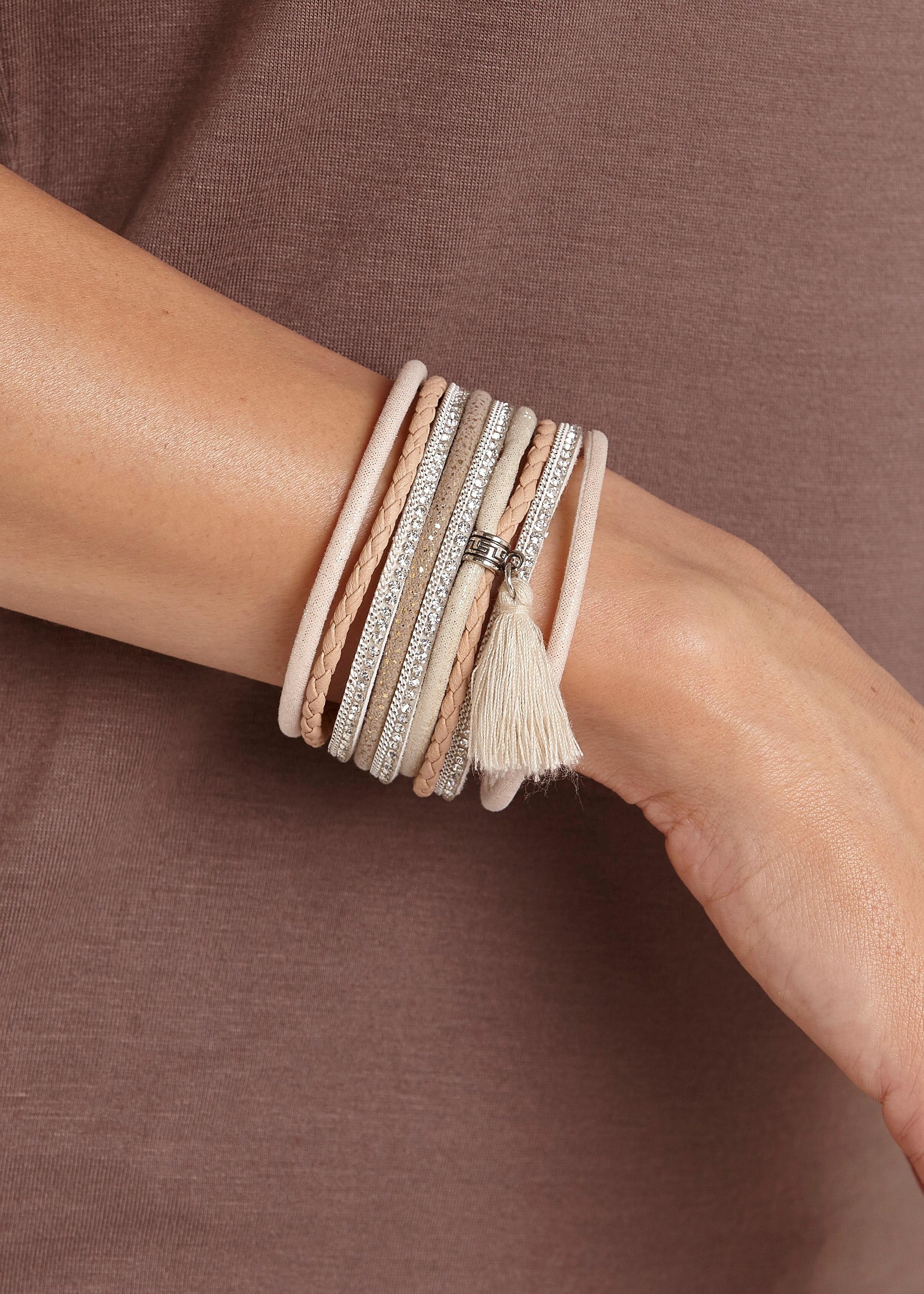 LASCANA Wickelarmband »Layer Armband mit Tassel« mit Magnetverschluss, Armschmuck