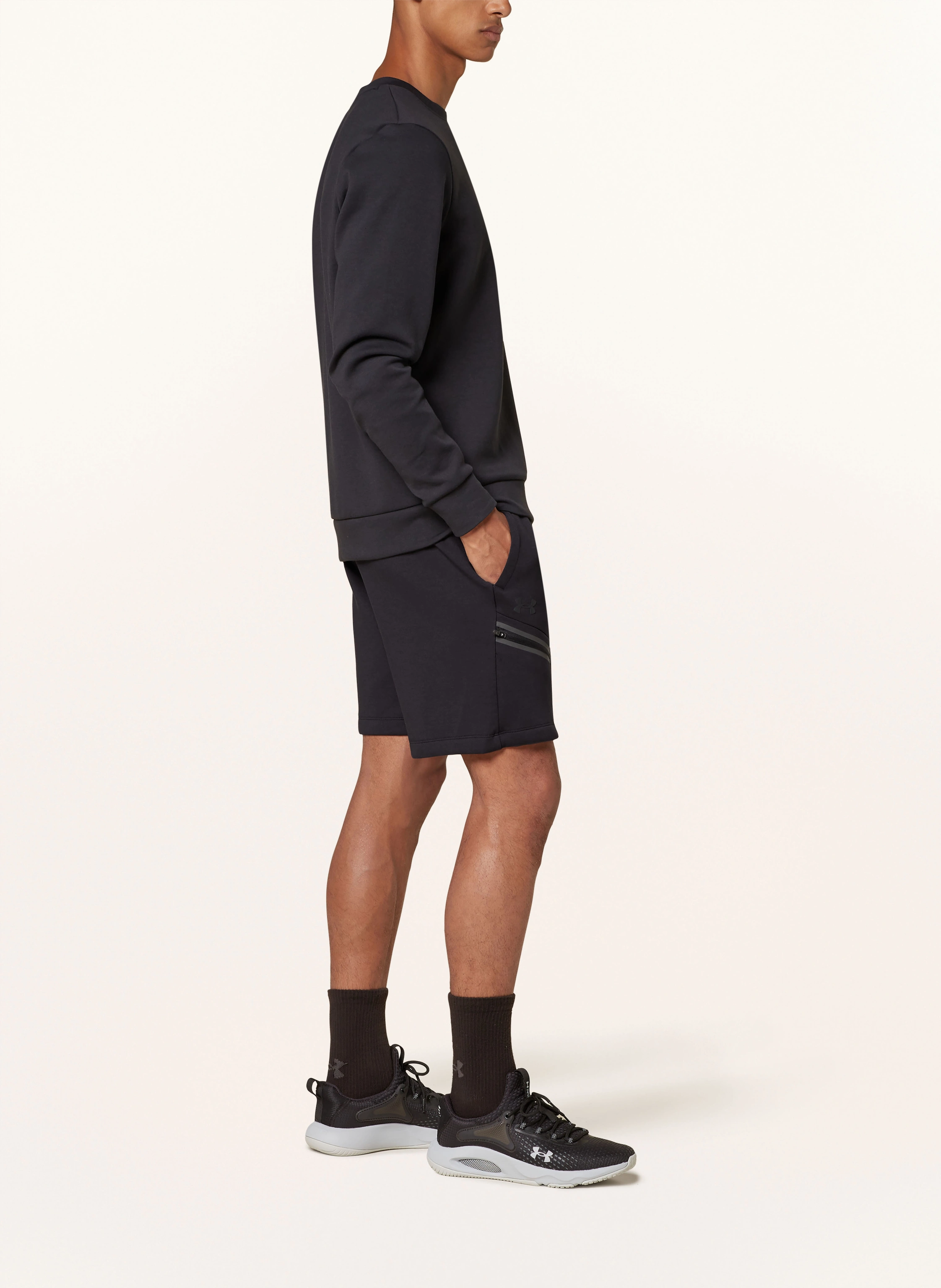 UNDER ARMOUR Sweatshorts UNSTOPPPABLE