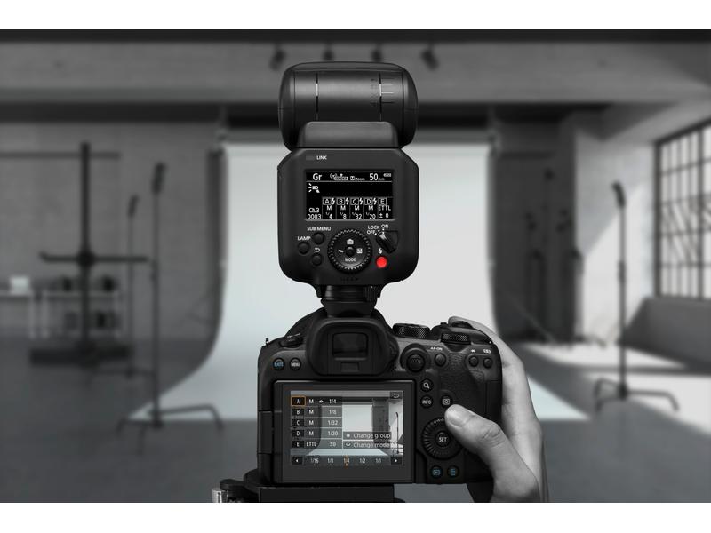 Canon Blitzgerät Speedlite EL-5 Professionelles Blitzlicht mit entsprechender Leistung