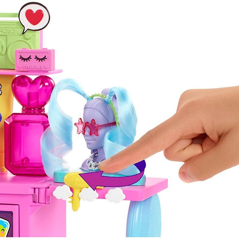 Barbie - Extra Dukke & Legesæt (GYJ70)