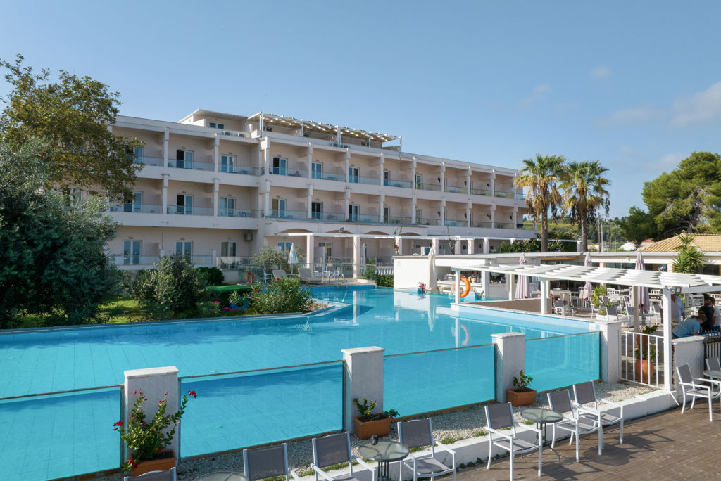 Cavomarina Beach Logies en ontbijt - Hotel
