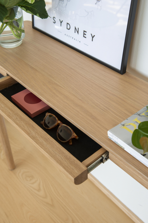Umage Heart & Soul sidetable console tafel 110x30 eiken