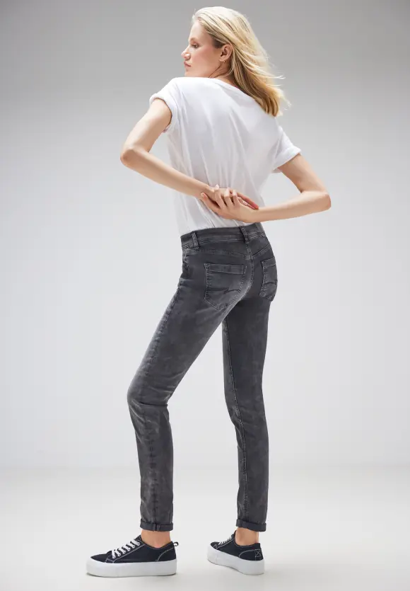 Casual Fit Destroyed Jeans - authentic black destroy
