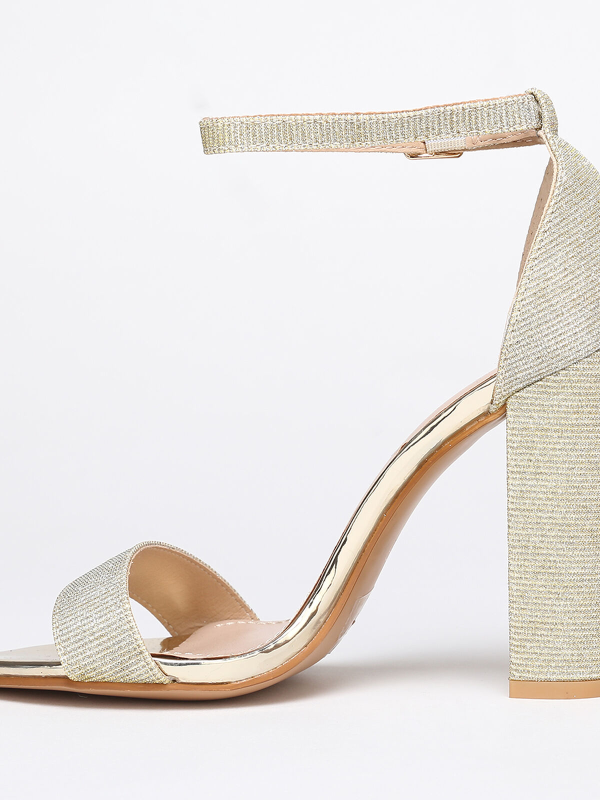 Sandales à paillettes avec talon carré- Doré