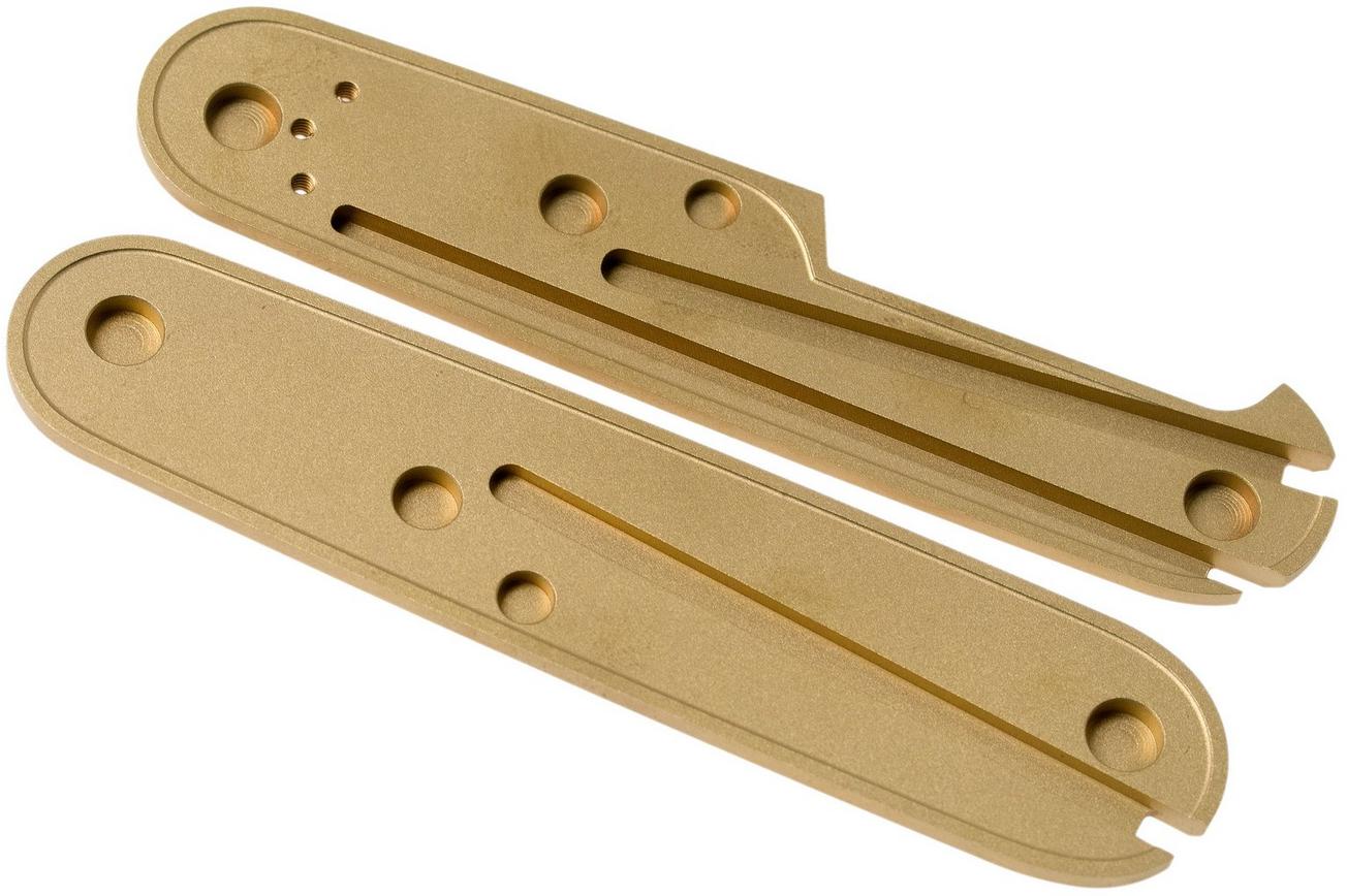 Daily Customs 91.2  Plain, Brass P10008596 Victorinox greepschalen