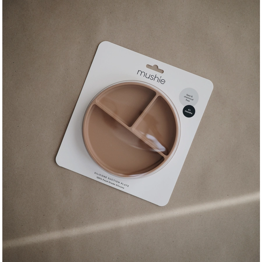mushie Silikonteller mit Saugfuß Blush