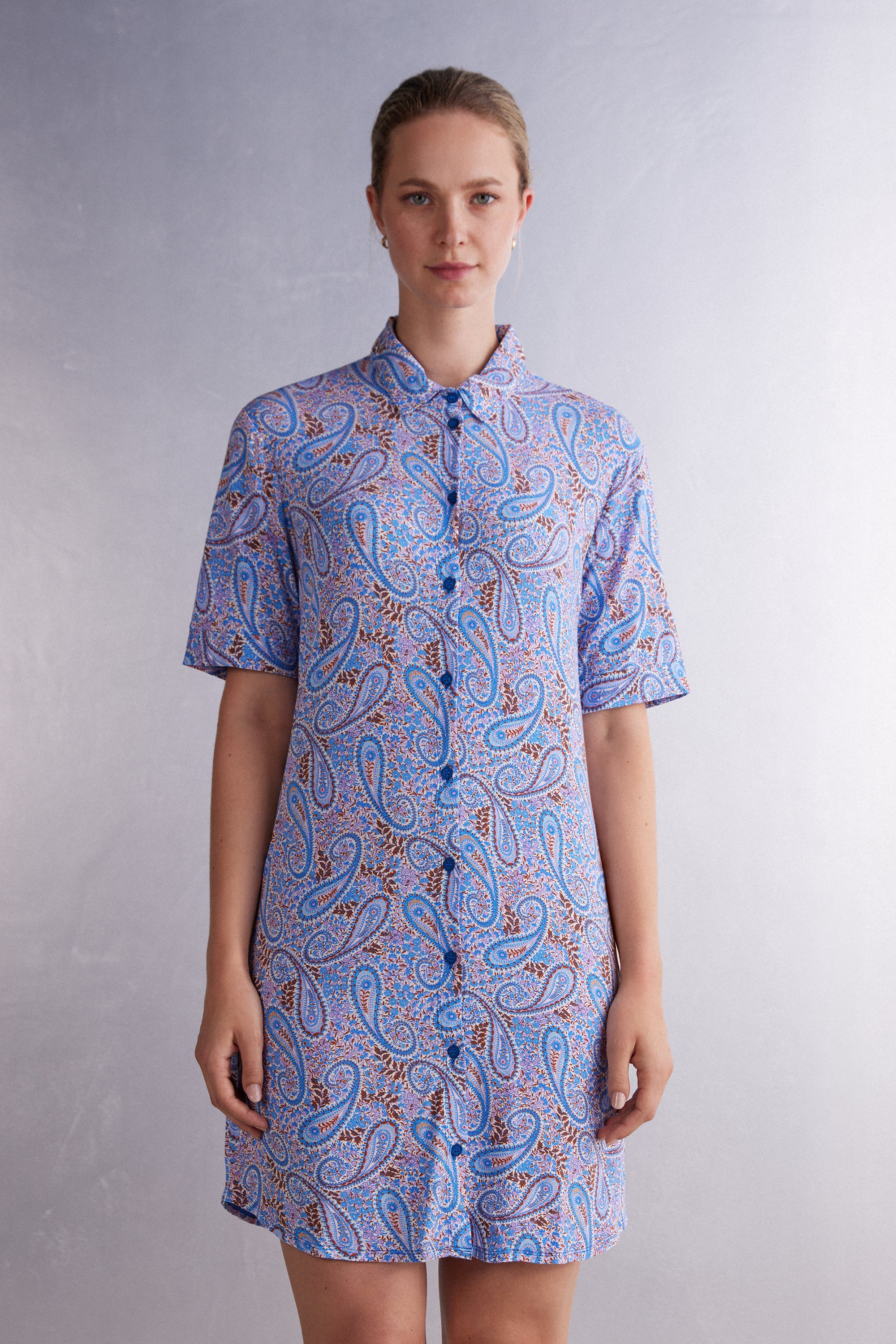 Camisola Sweet Escape com fenda frontal
