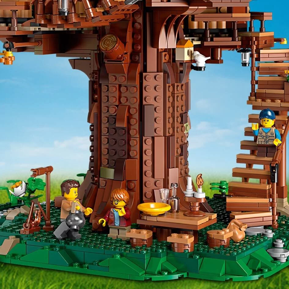 LEGO®IDEAS 21318 - LA CABANE DANS L'ARBRE
