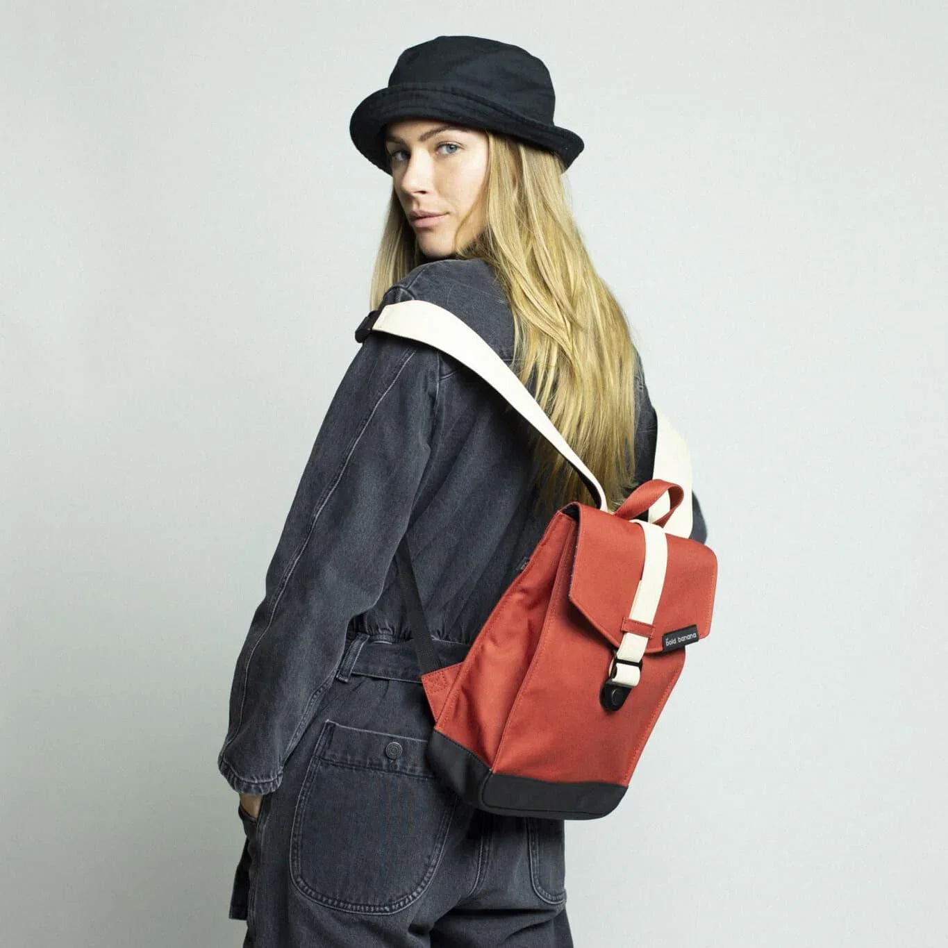Bold Banana - Evelope mini Backpack - 11 inch laptop