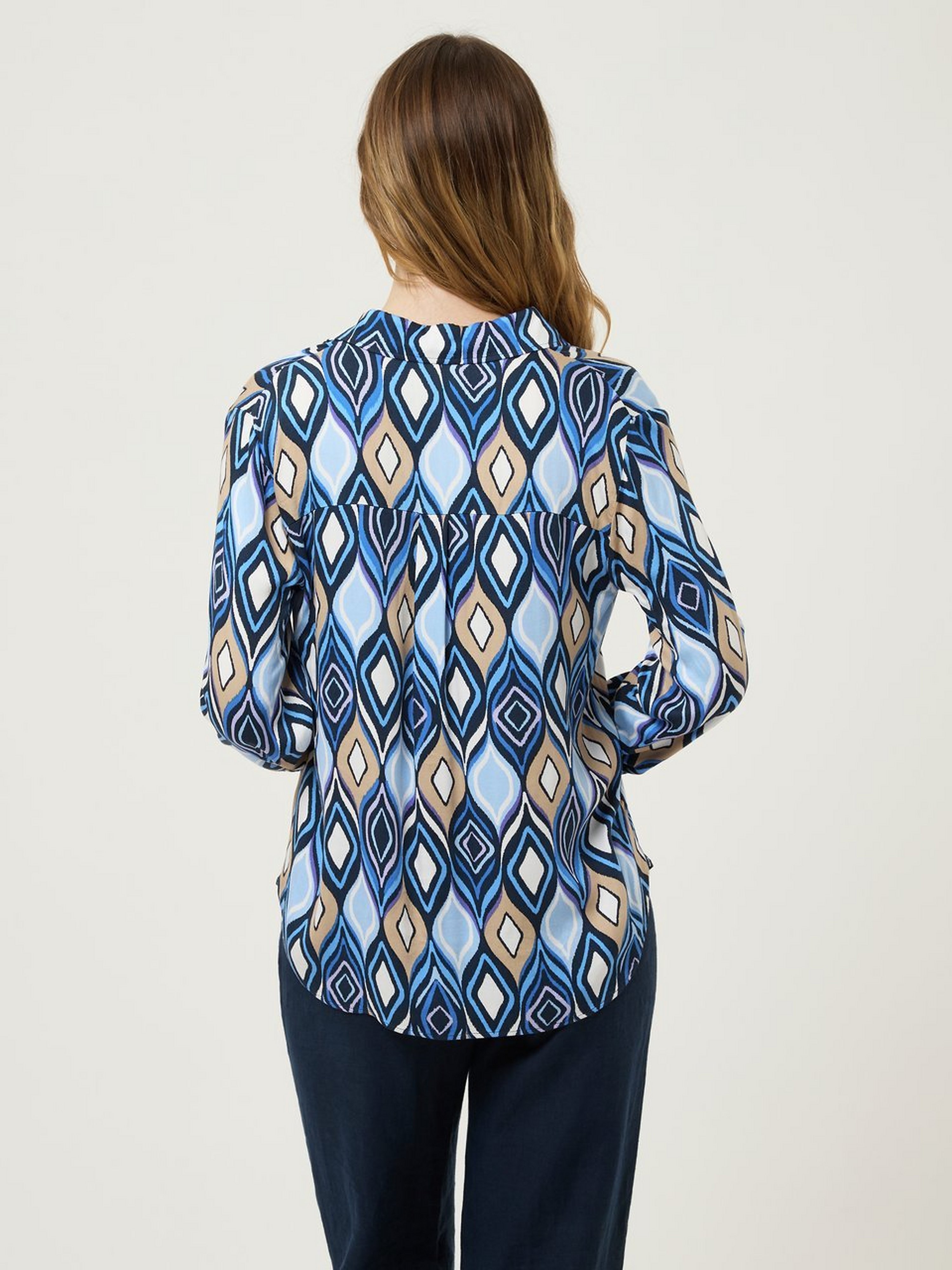 Bluse mit V-Ausschnitt