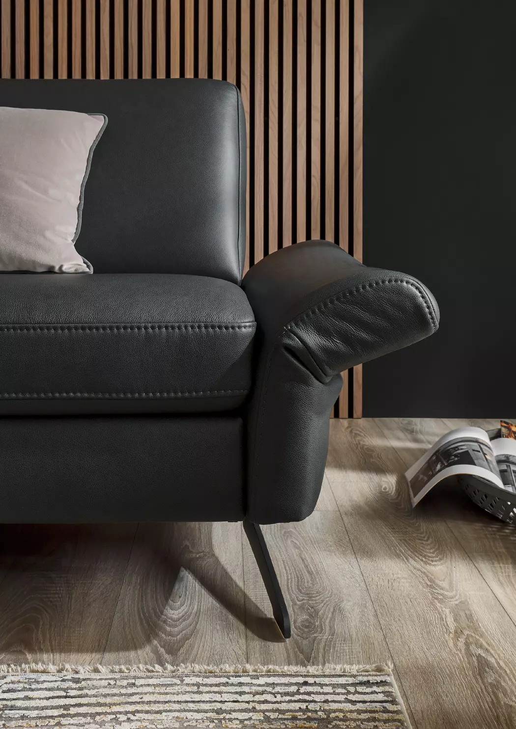 Sofa MR 285