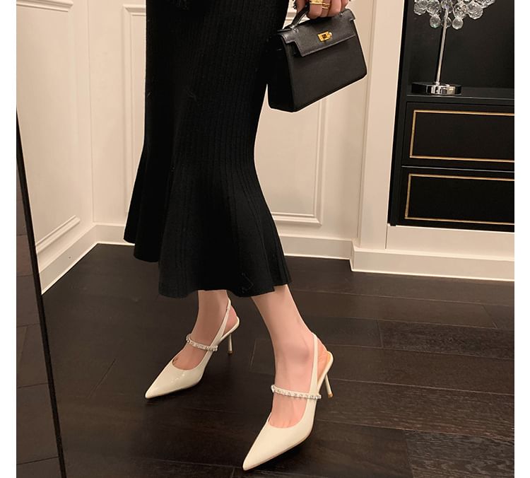 Karlao - Stiletto puntige sandalen met strass accenten van lakleer