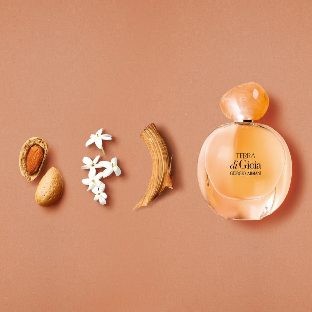 Eau de Parfum Femme Terra Di Gioia ARMANI