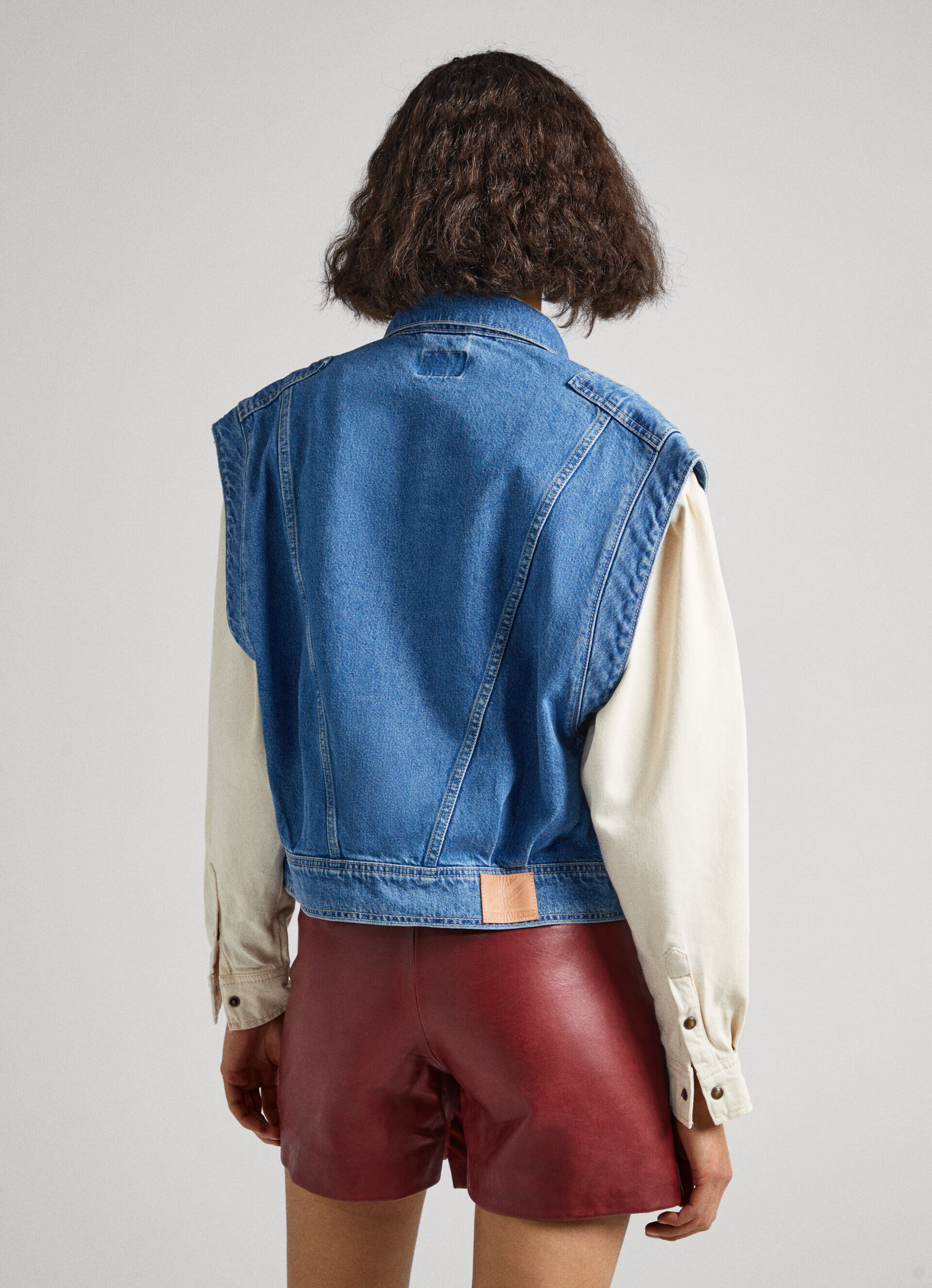 JAQUETA JEANS SEM MANGAS - jeans