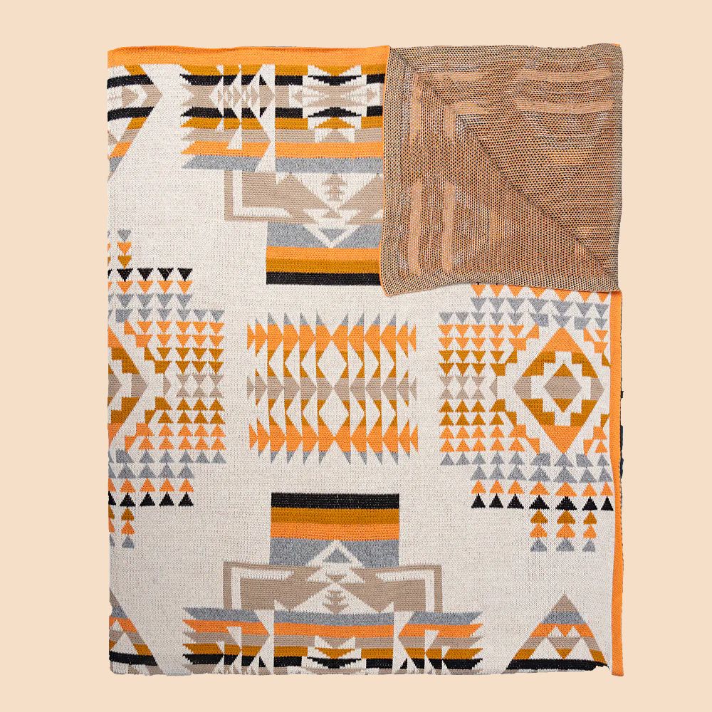 Myra Bag Talon Ridge Mesa Throw