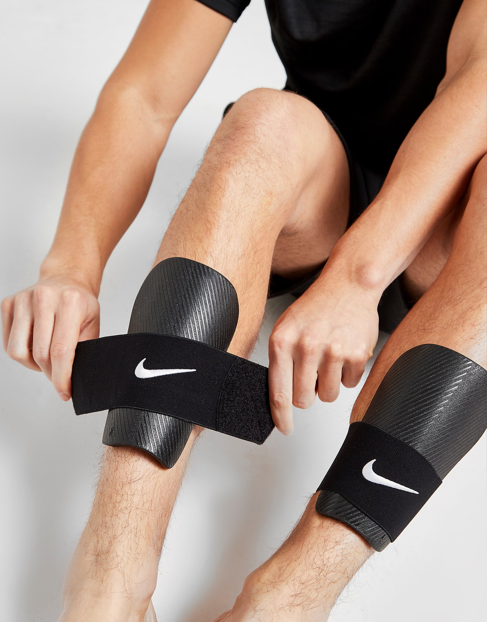 Nike Protège-Tibias Guard Stay 2