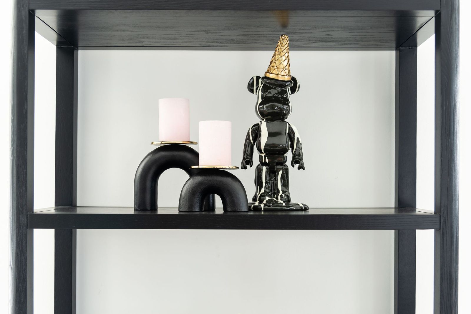 Beeld 211342 zwart Icebear B16 x D14.5 x H40 cm