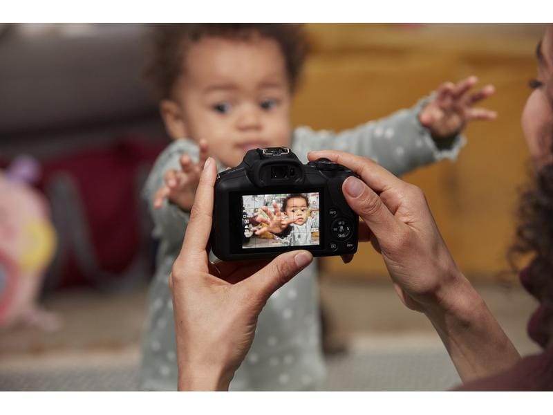 Canon Fotokamera EOS R100 RF-S 18-45 mm SDXC Extreme 64 GB Kompaktkamera mit leistungsstarken Funktionen, Objektiv, Speicherkarte und Tasche