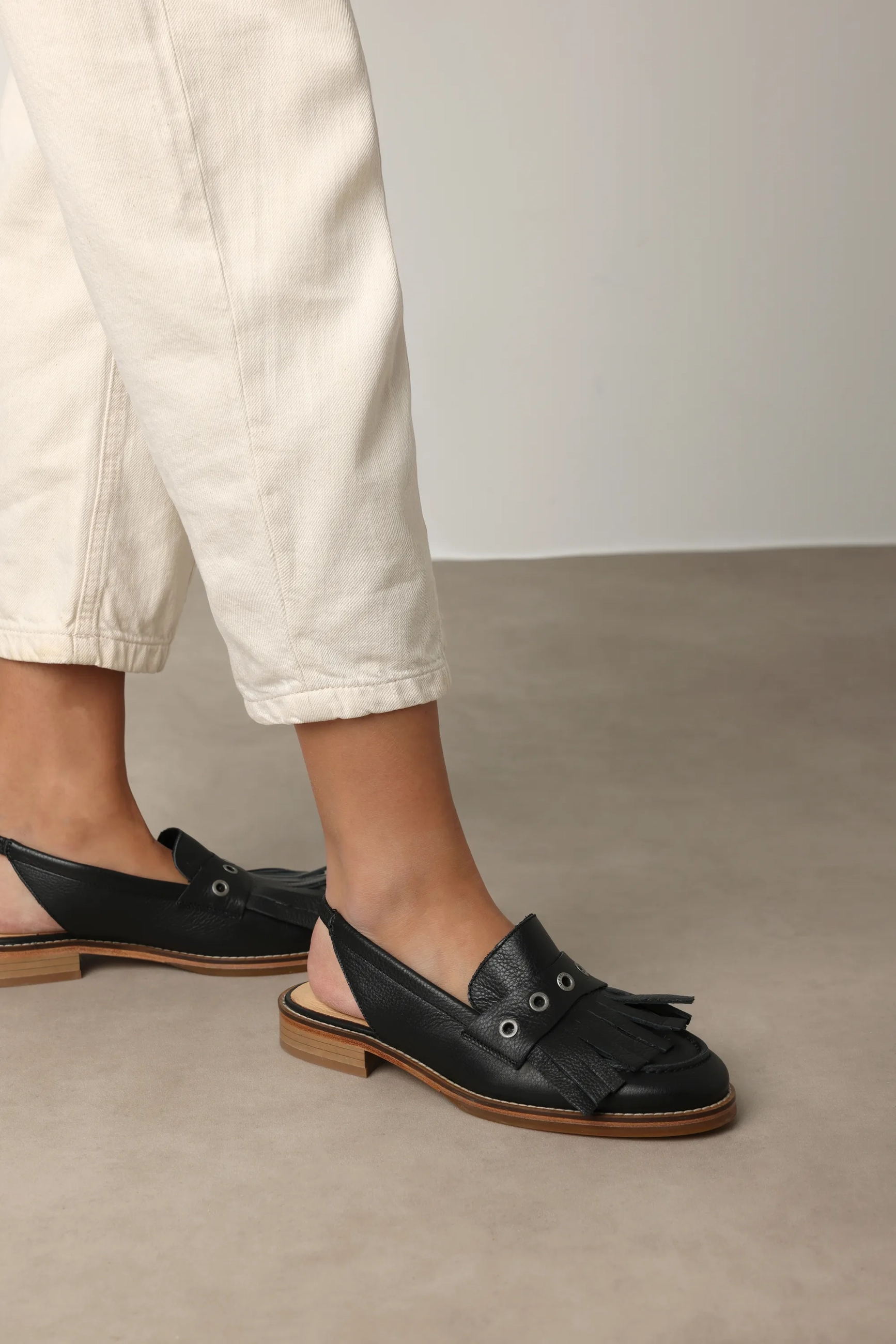 FES SLINGBACK Leather Black