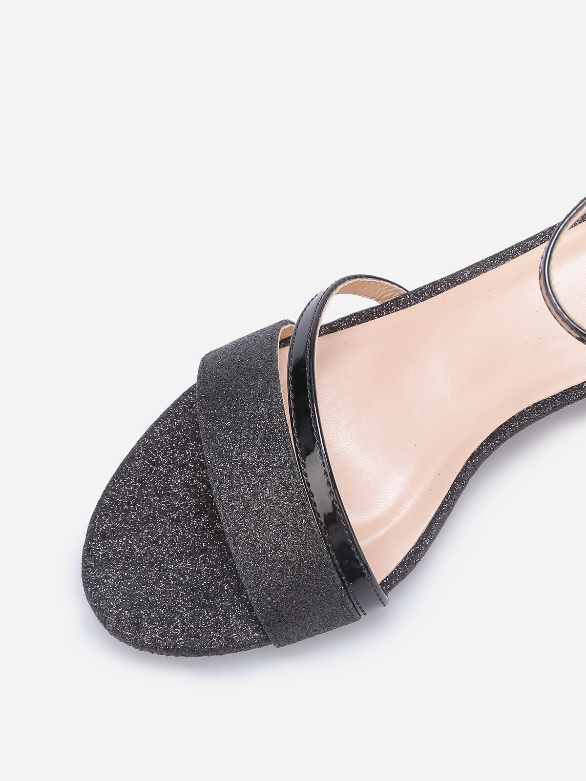 Sandales pailletées à fines brides vernies- Noir