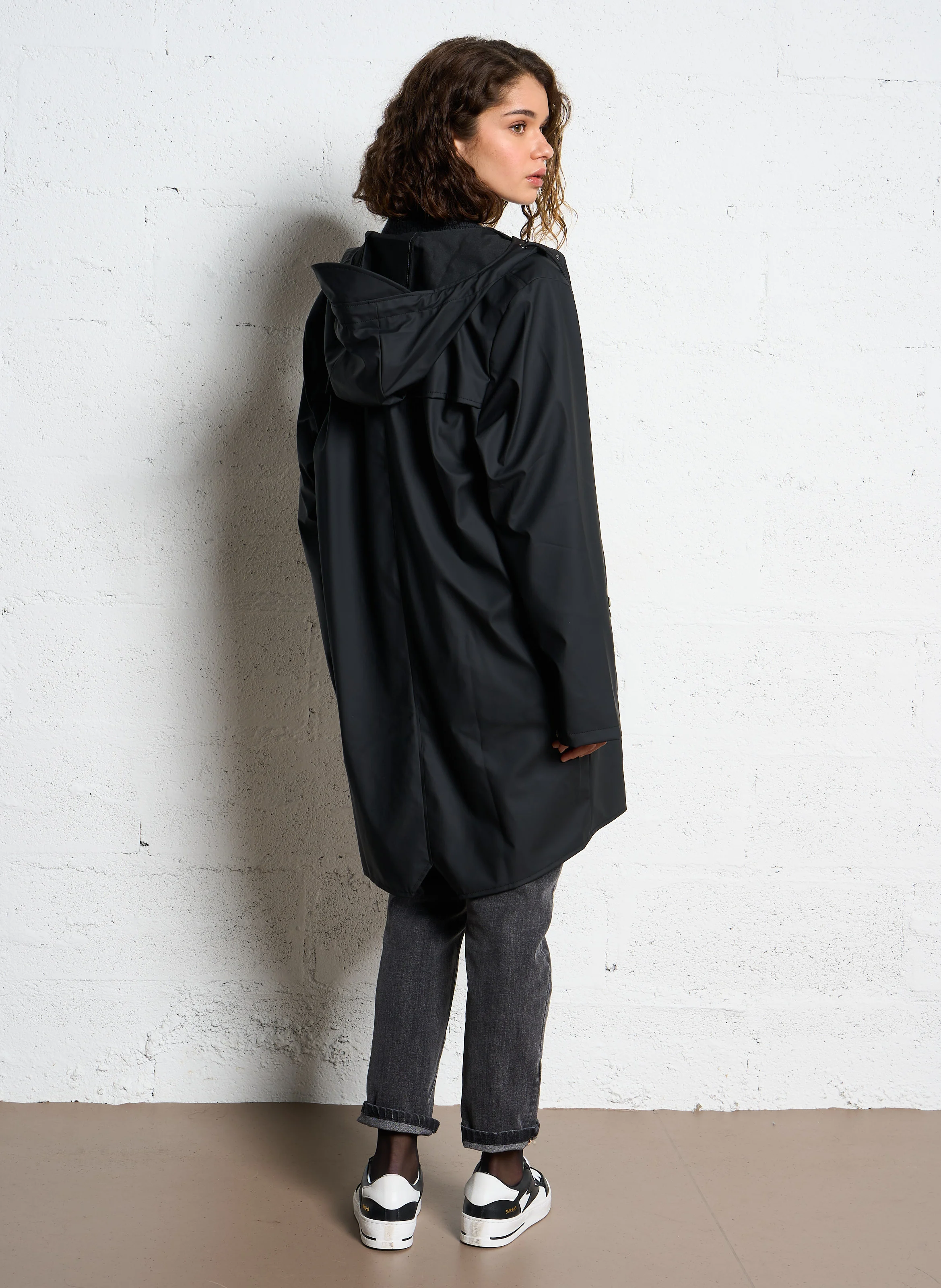 Coupe-vent imperméable à capuche | Noir