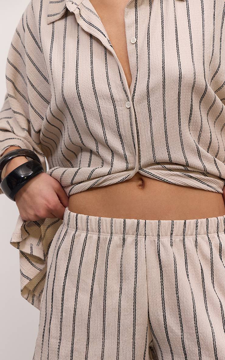 Crème Short Coordonné À Rayures Texturées