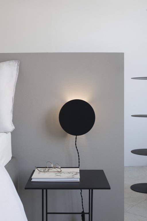 Serax Metal sculptures by Antonino Sciortino Scudo wandlamp Ø20