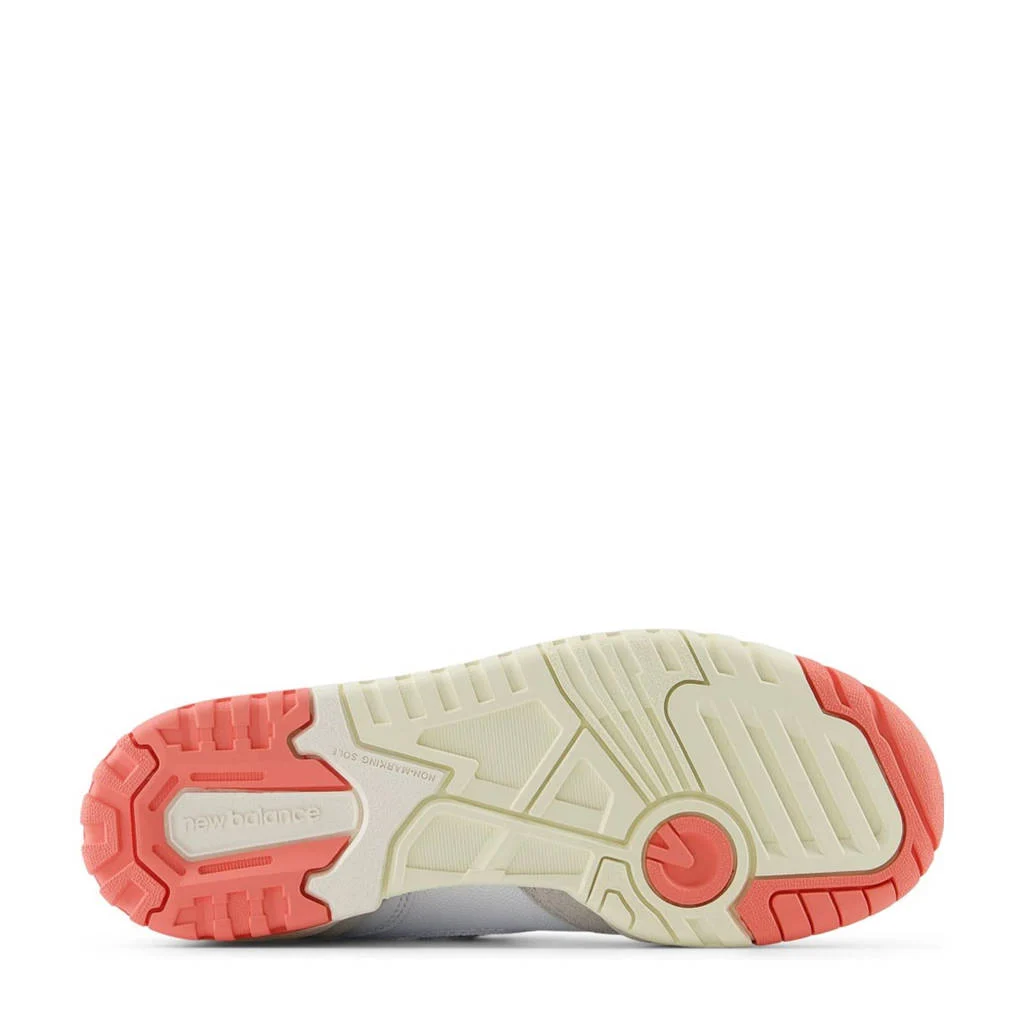 New Balance 550sneakers wit/zalmroze