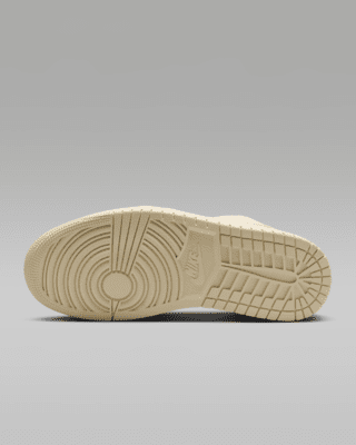 Air Jordan 1 Low SE Women's Shoes