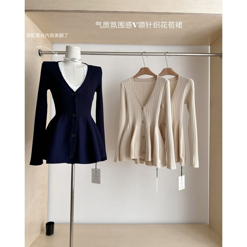 Dute - V-hals kanten crop top / lange mouwen knoopjes-effen mini A-lijn gebreide jurk
