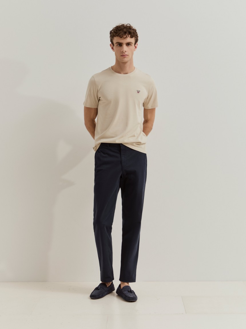 Calças chino regular fit
