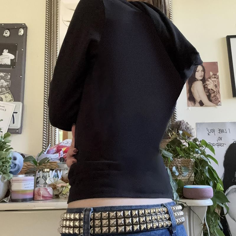 BrickBlack - Cropped hoodie met rits en vleugelprint