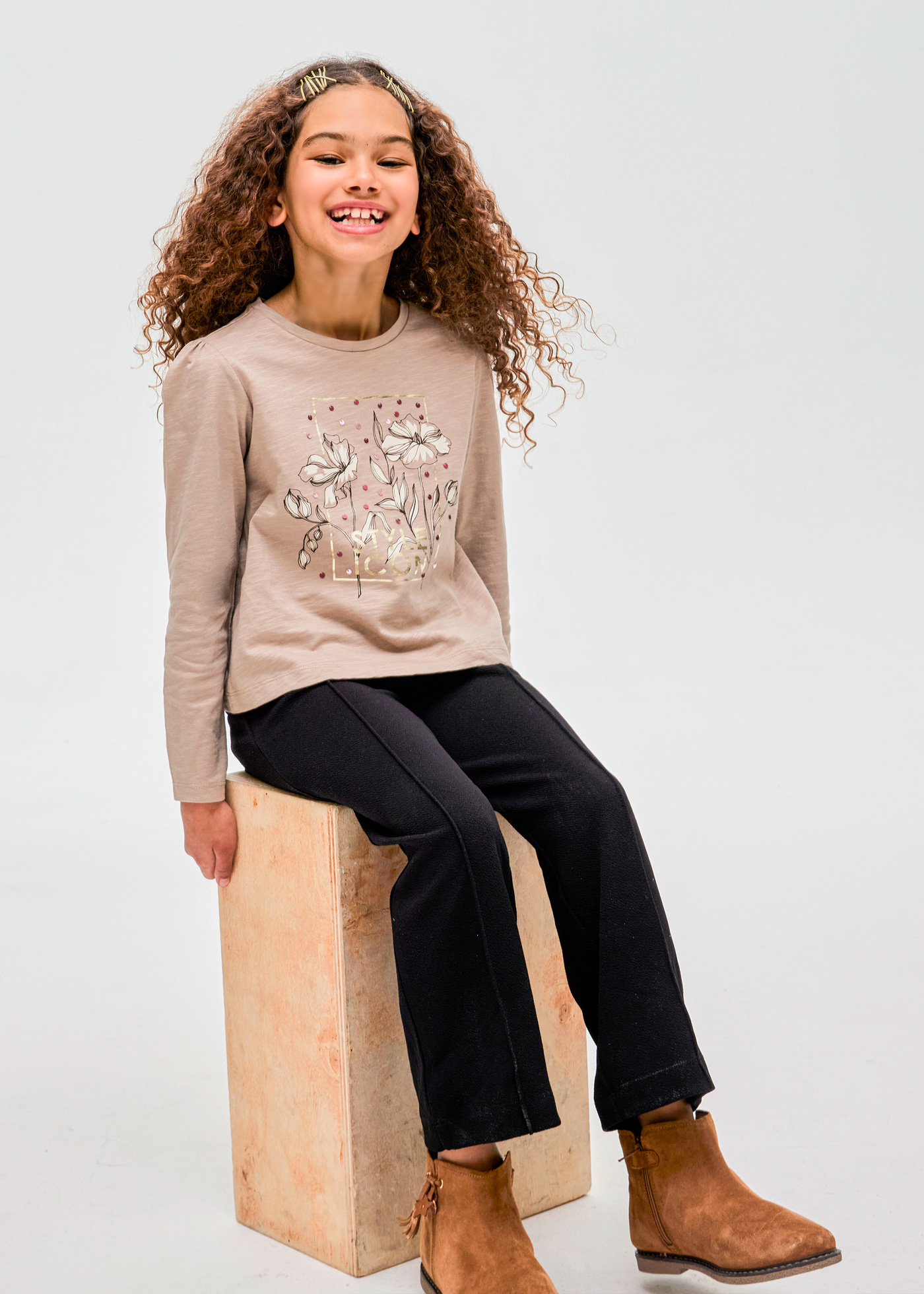 Camiseta estampada Better Cotton para meninas