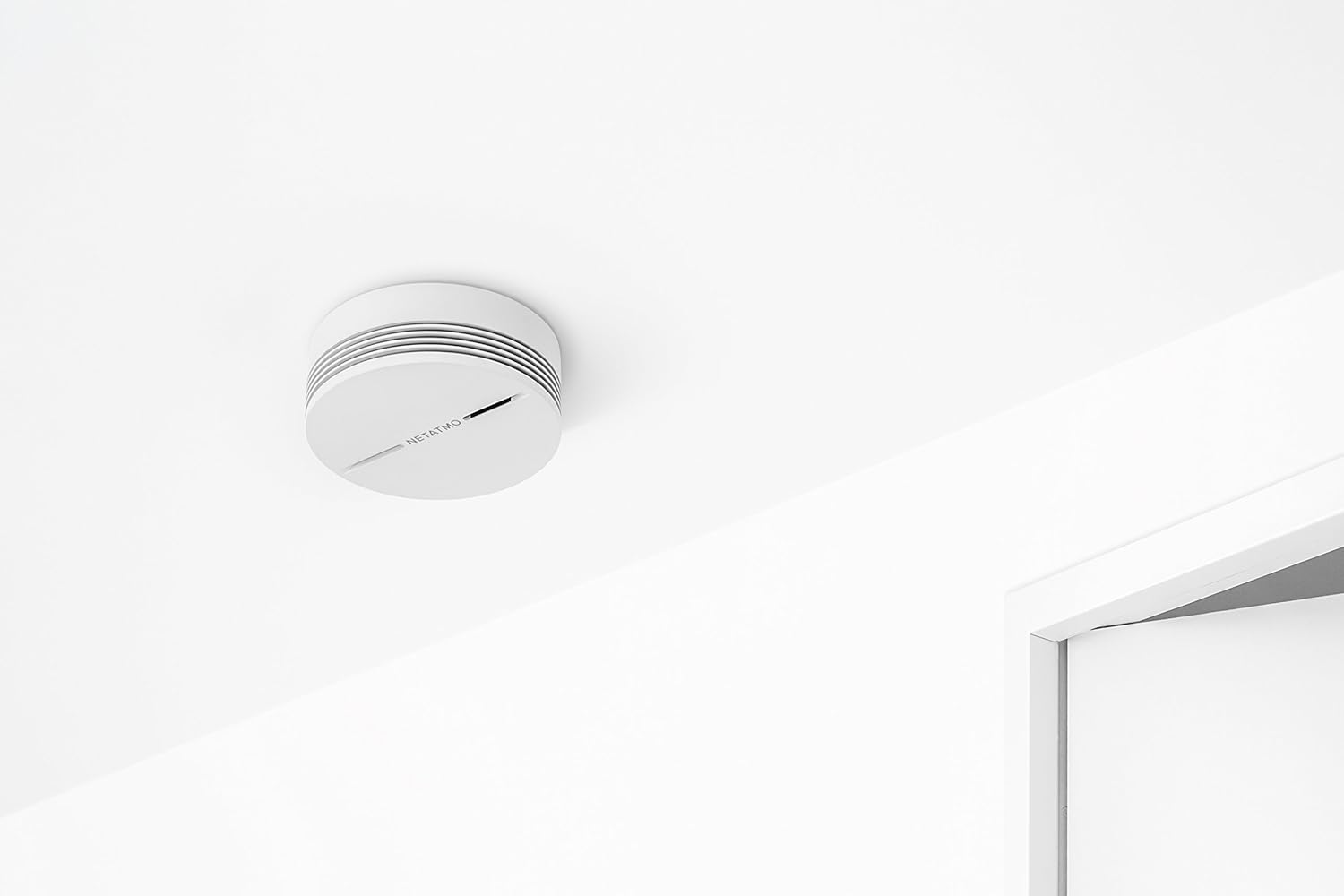 Netatmo Smarter Rauchmelder, 10-Jahres-Batterie, Selbsttest-Funktion, 85-dB-Alarm, Eigenständiges Gerät, EN14604 Zertifizierter, NSA-DE & Smarte Innen-Alarmsirene, drahtlos, WLAN, 110 dB