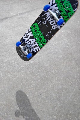 Pinepeak Skateboard, Svart/Grønn