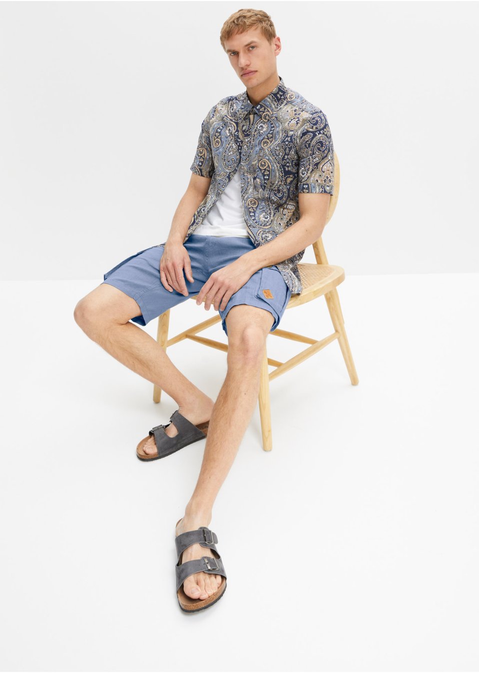 Bermuda cargo en lin, Loose Fit