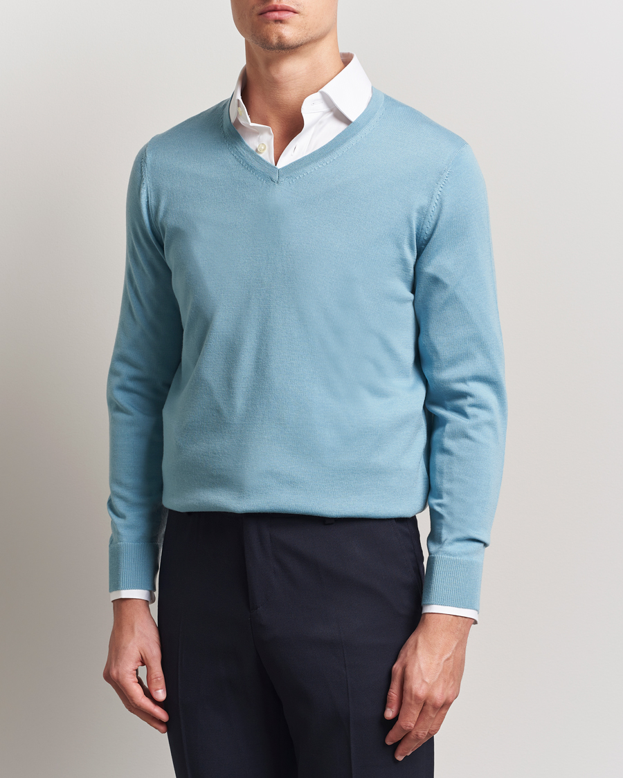 Charles Tyrwhitt Pure Merino V-Neck Jumper Aqua Green