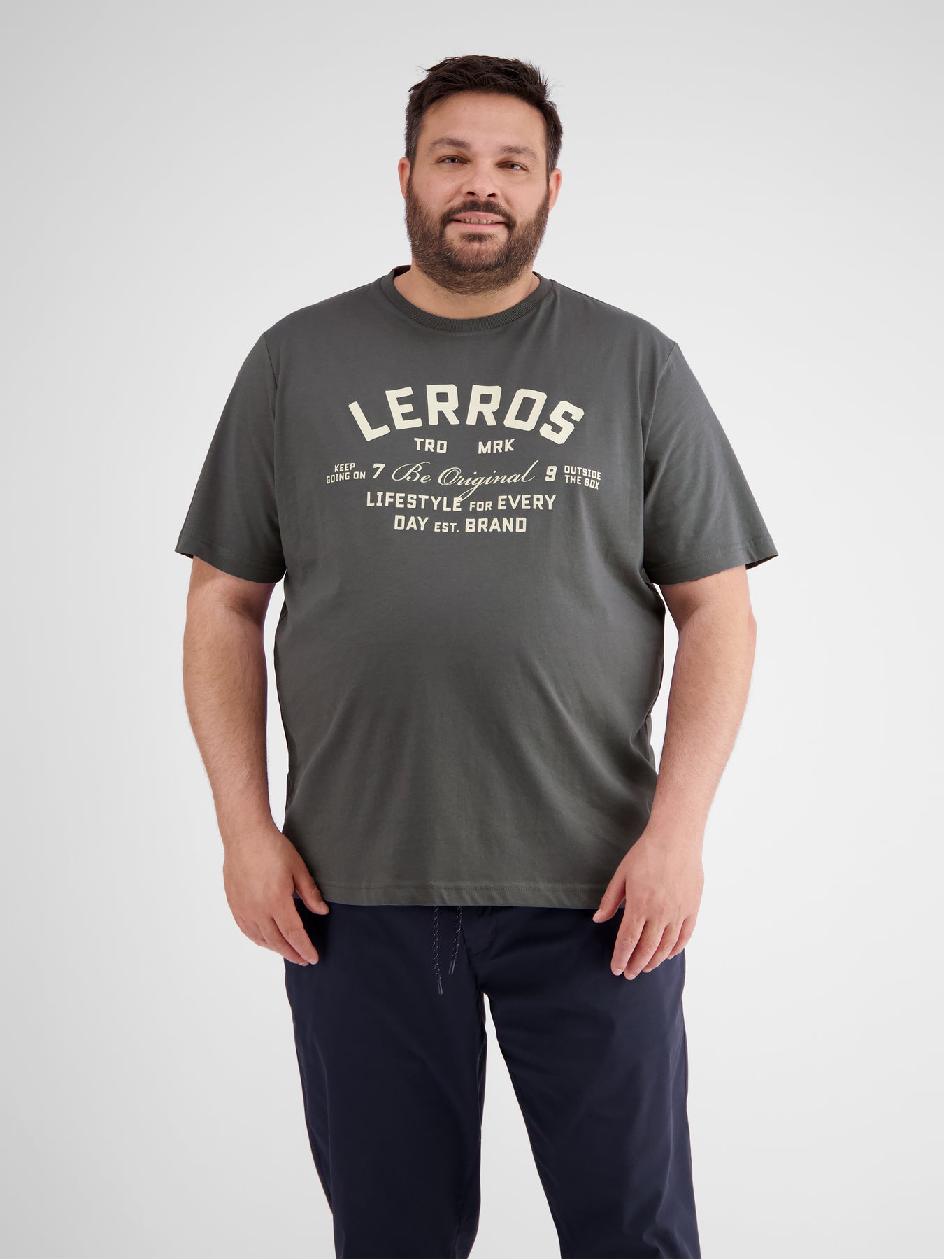 T-Shirt mit Print in Übergrößen