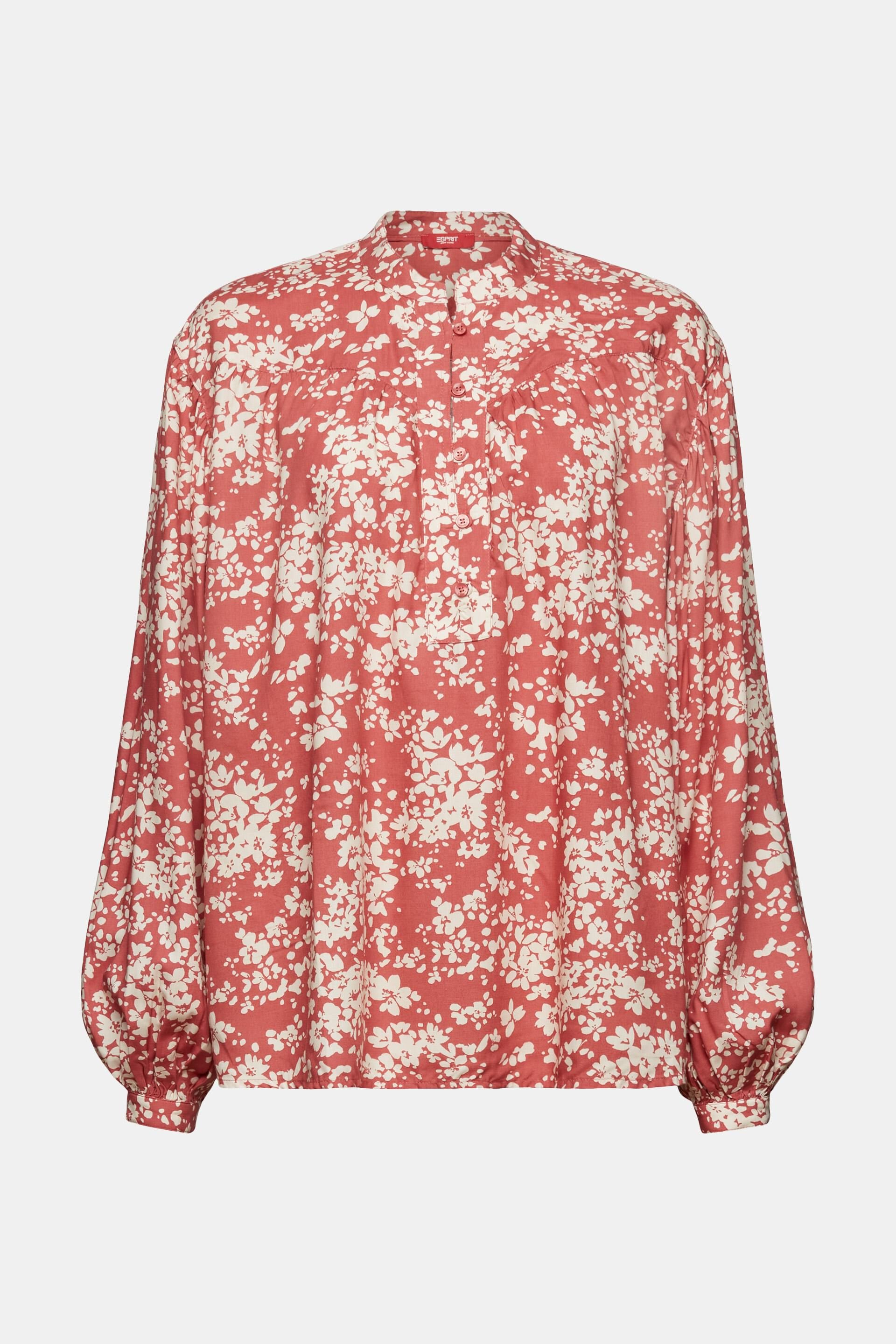 Blouses woven