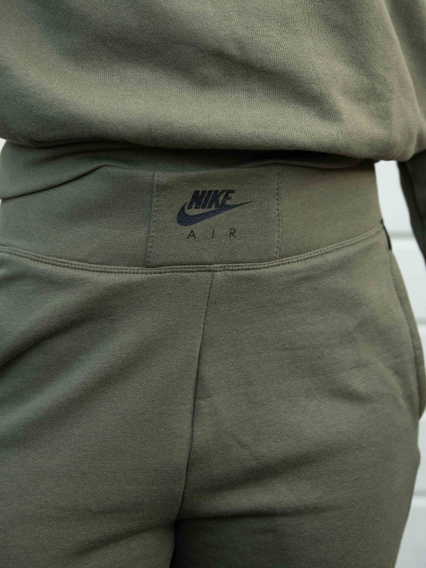 Air Pants