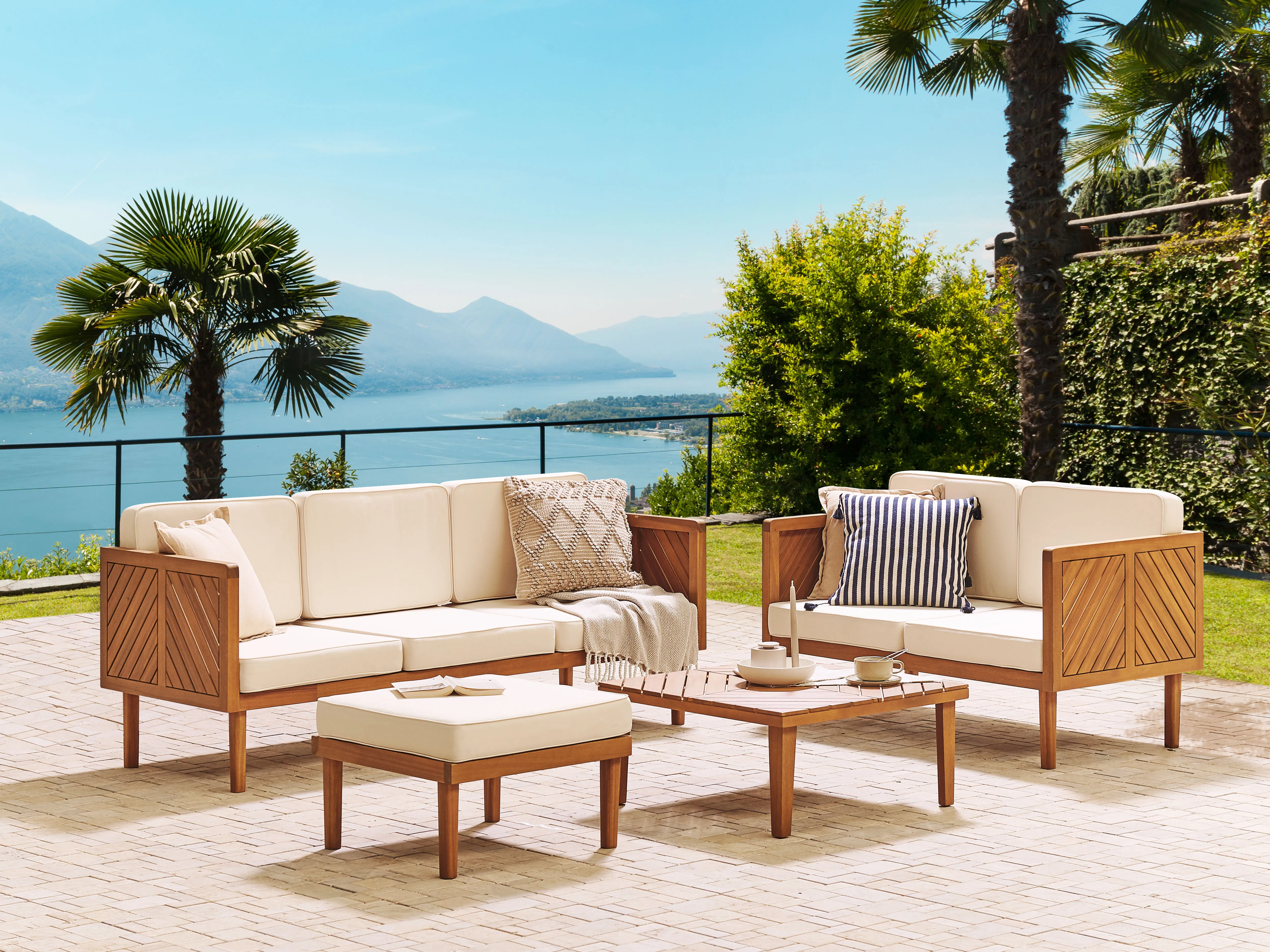 Loungeset met tafel en ottomaan 5-zits BARATTI Acaciahout Bruin