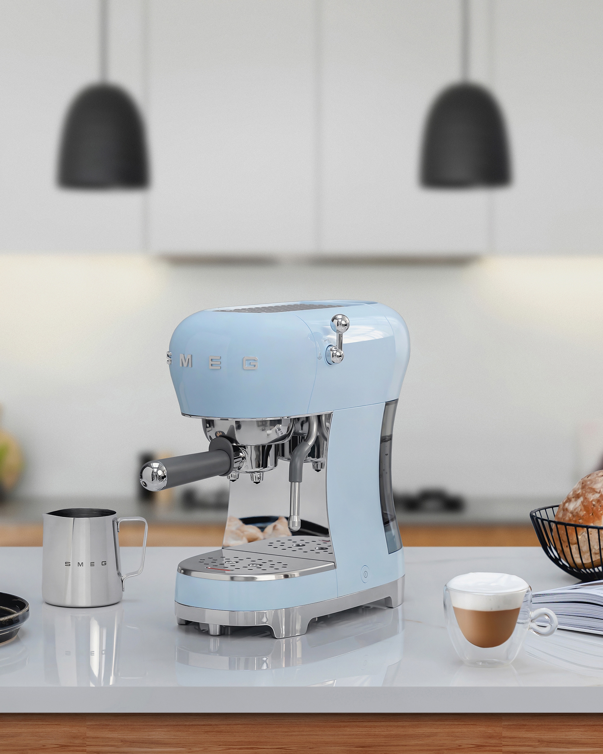 SMEG Espresso-Kaffeemaschine Pastellblau 50's Style