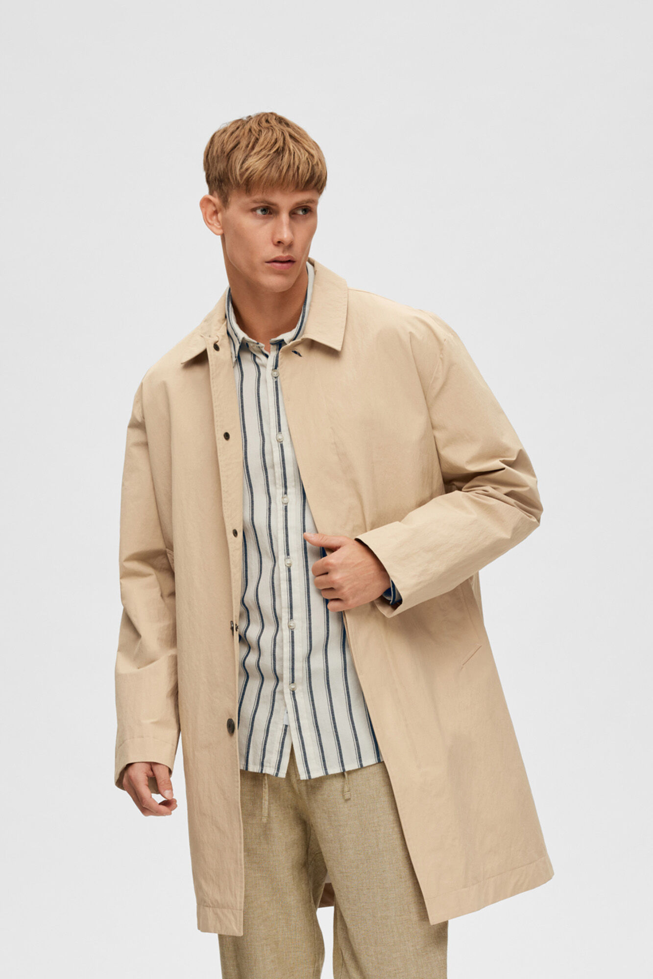 Trench coat impermeável em algodão orgânico - Marrom