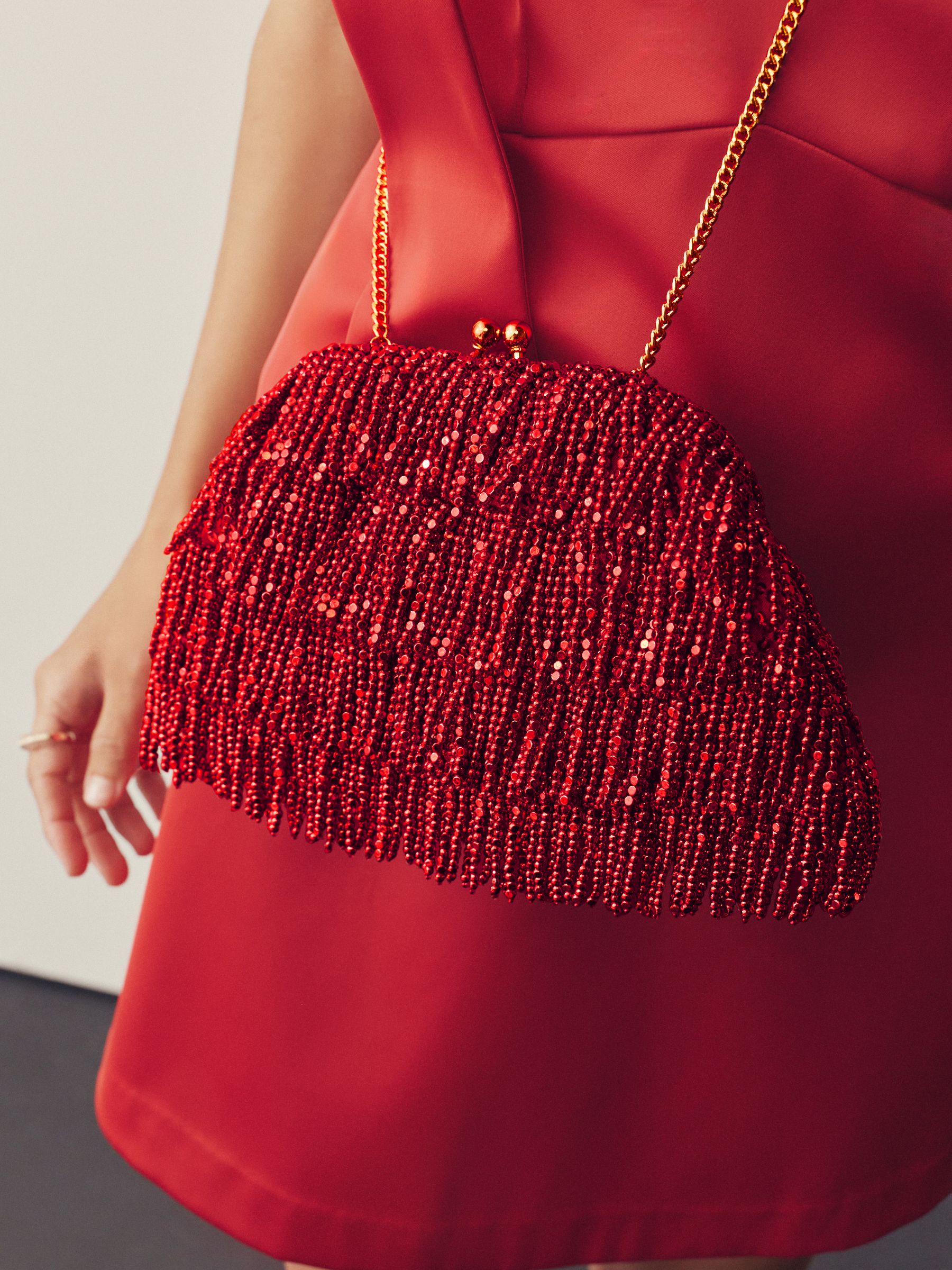 Rood - Embellished Fringe Clutch Bag