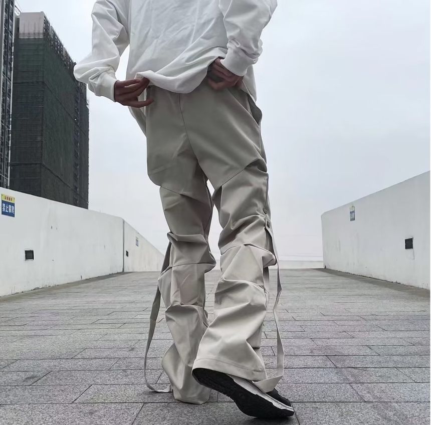 Urtishia - Cargobroek met hoge taille