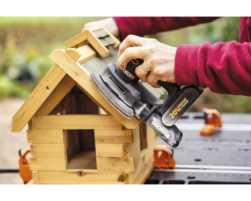 WORX 20V 140x90mm WX822.9 Accu Driehoekschuurmachine, incl. accessoires + GRATIS bonusartikel: 20V accu WA3644 (4.0Ah)