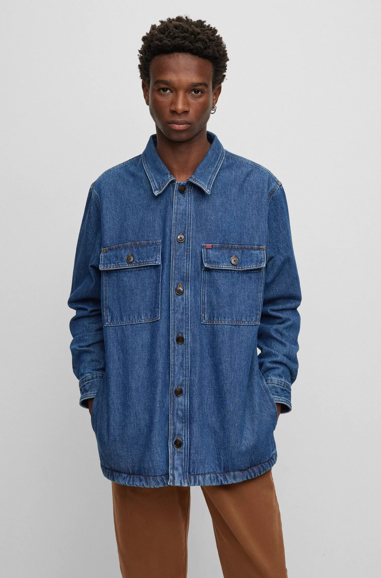 Sobretudo HUGO vermelho de modelagem oversized em denim de algodão com detalhe do logo