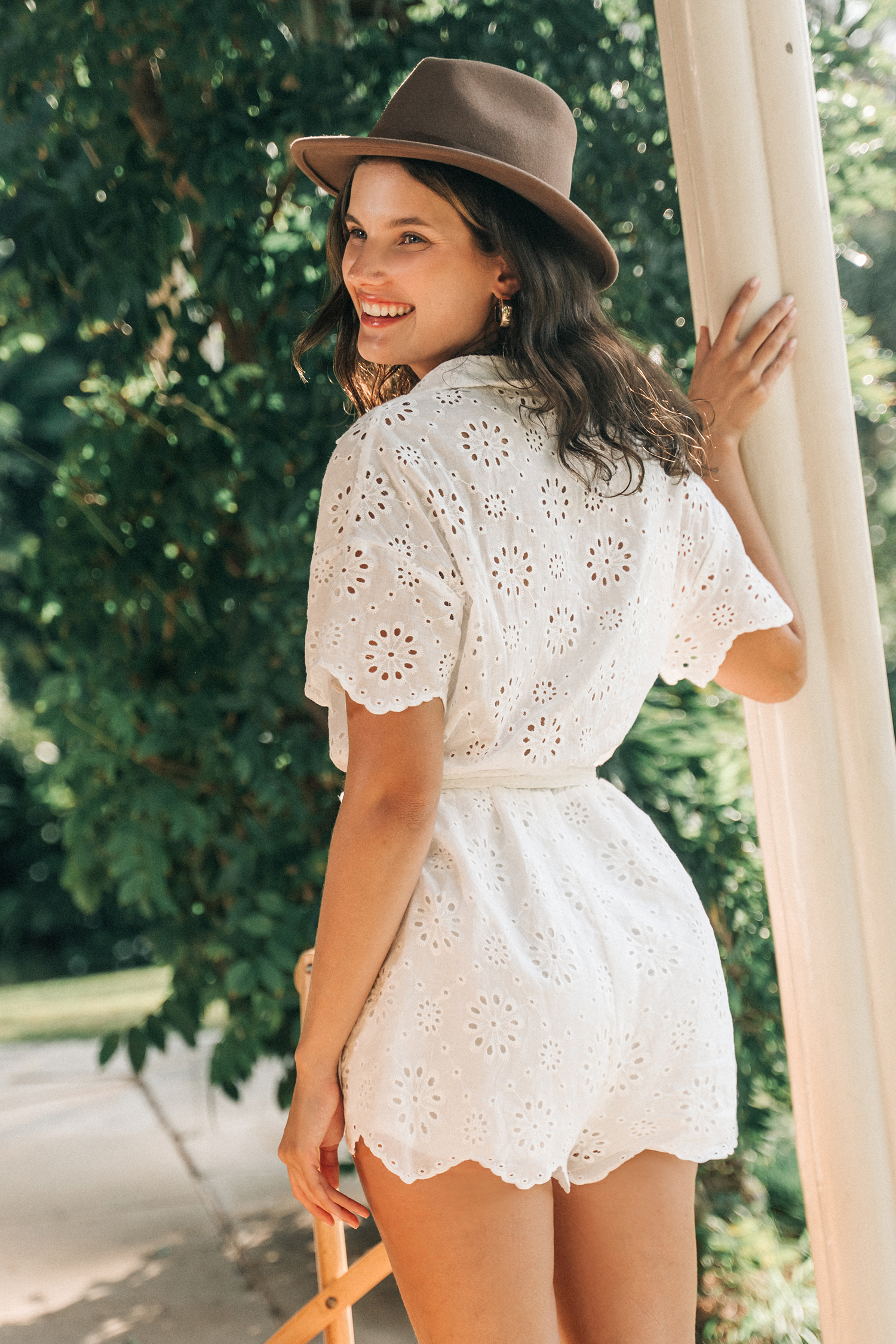 Combishort en pur coton à col chemise et œillets festonnés blanc
