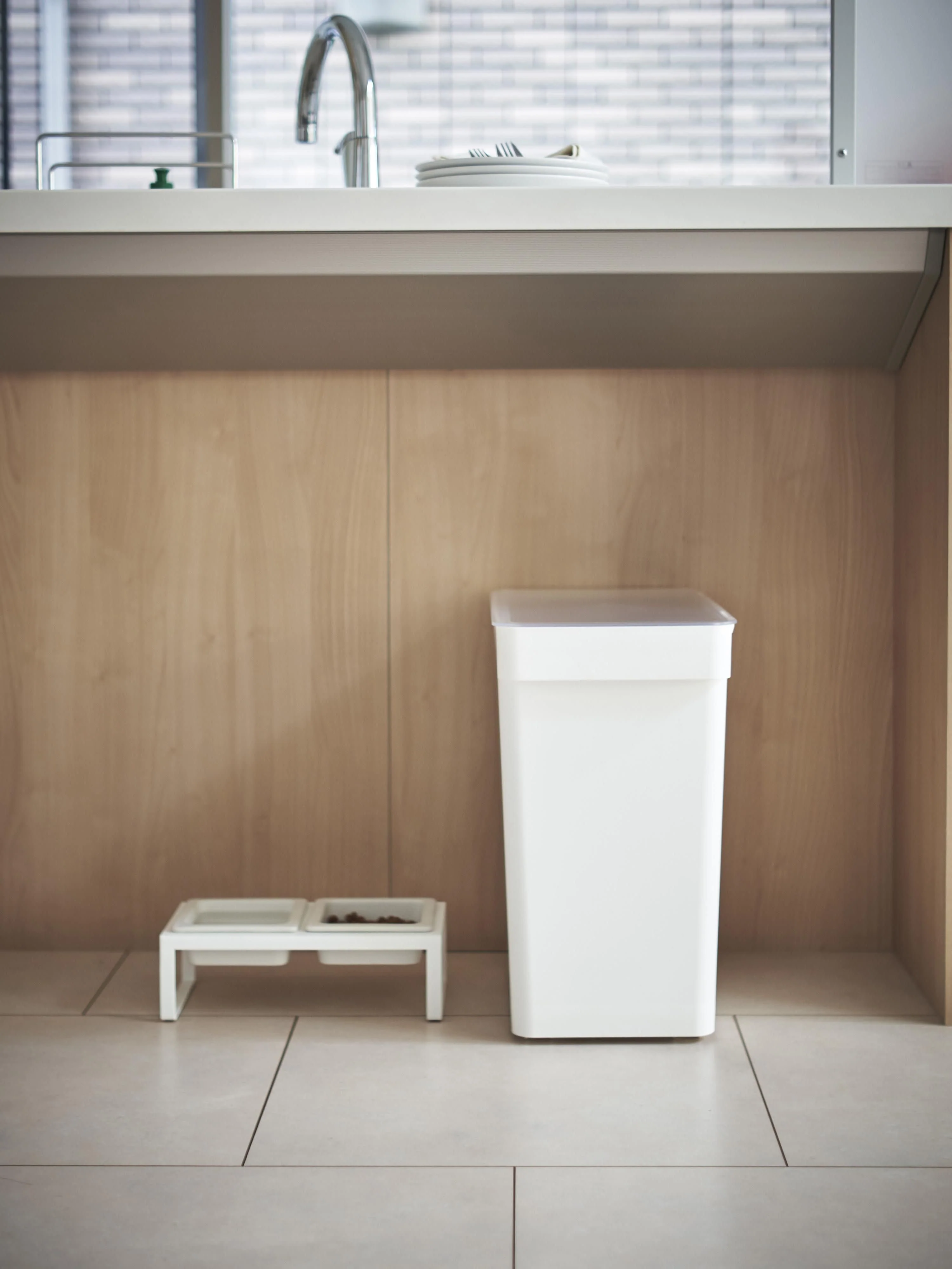 Voedselcontainers Tower met maatbeker, set van 2